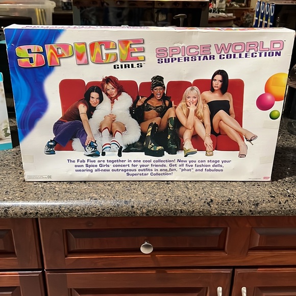 Spice Girls Spiceworld Superstar Collection - Picture 6 of 9